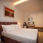 Hotel Klaus Center Tirana