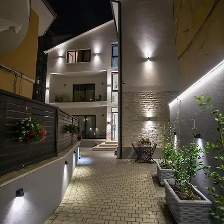 酒店 Klaus Center 地拉那