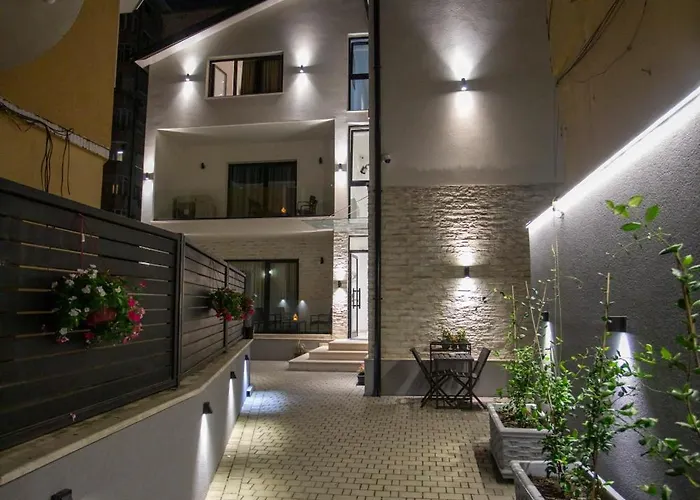 מלון Klaus Center טיראנה