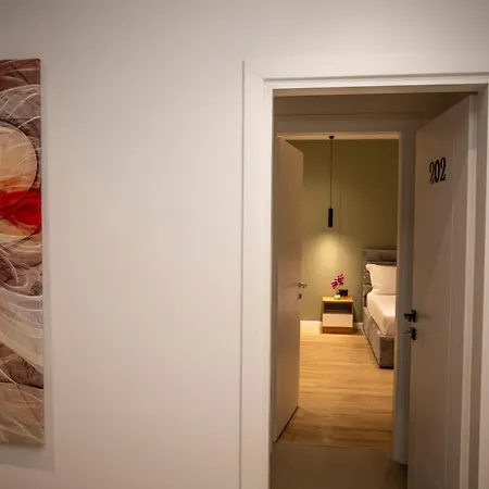 Klaus Center Hotel 4*