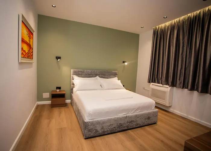 Hotel Klaus Center 4*